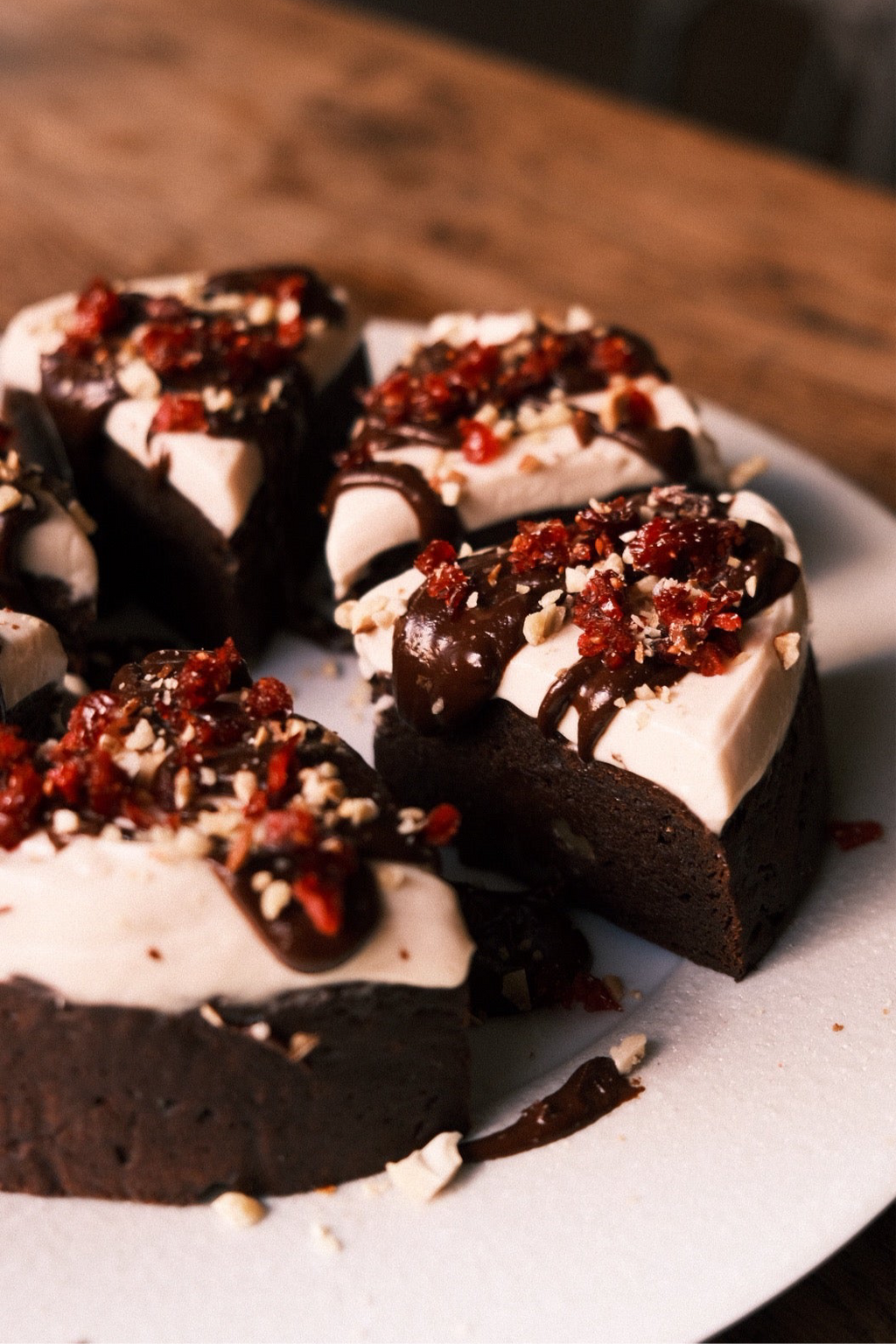 「ショコラキャロットケーキ」冷凍便で全国発送